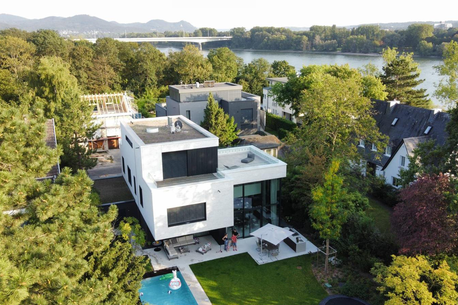 Bonn-Beuel · Rheinlage